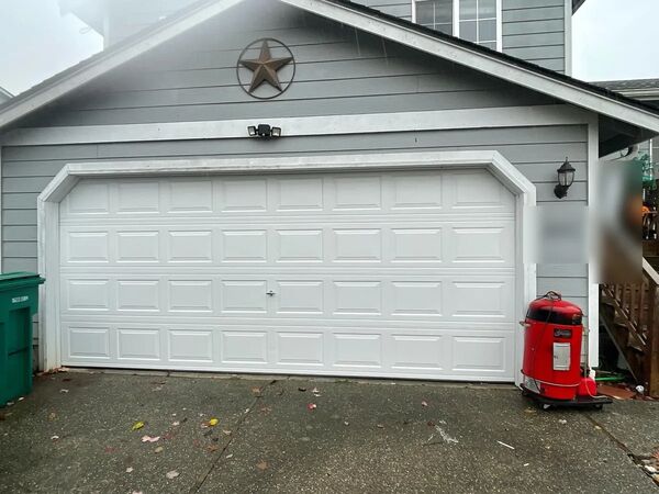Raised Panel garage door installed in Jacksonville, FL